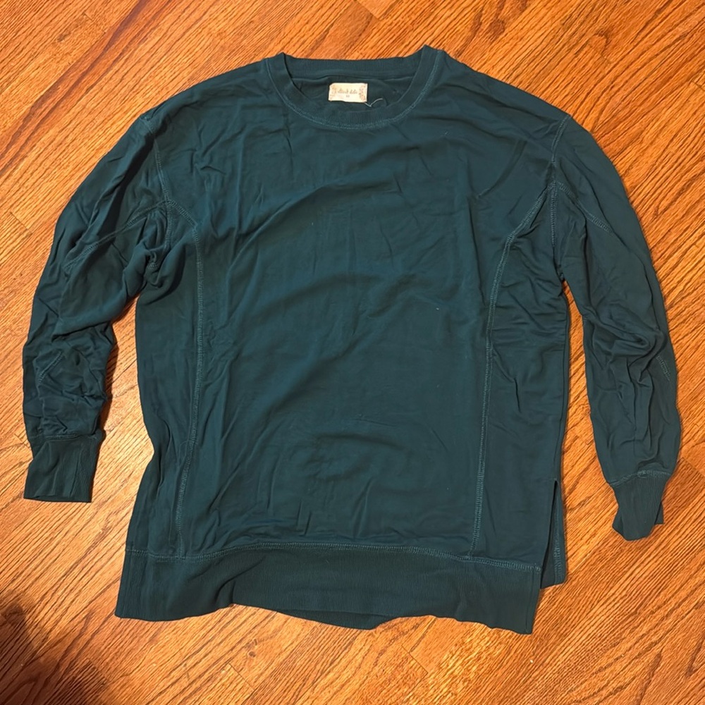 Altar’d State oversize top, dark green, xs